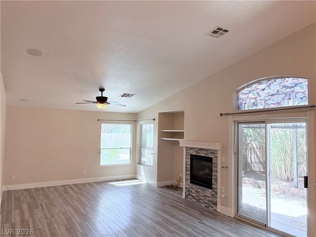 4880 Bazmorda Ct - Photo 5 of 24