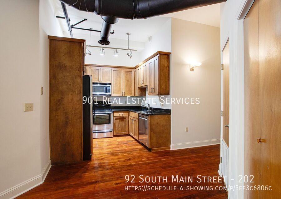 92 S Main St #202 - Photo 5 of 17