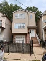 1073 Bond St - Photo 1 of 1