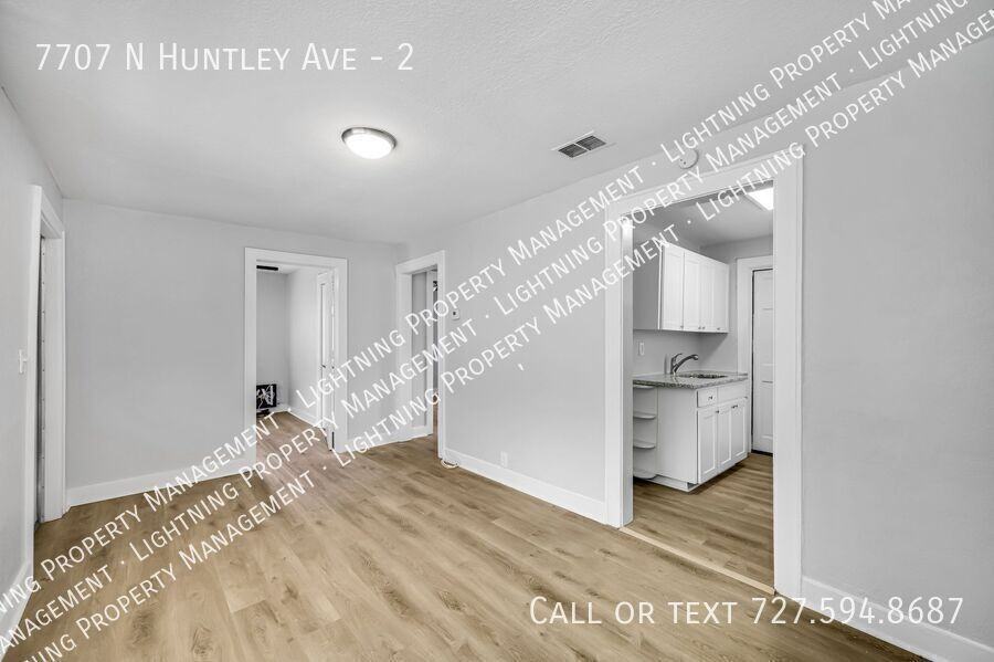 7707 N Huntley Ave #2 - Photo 2 of 21