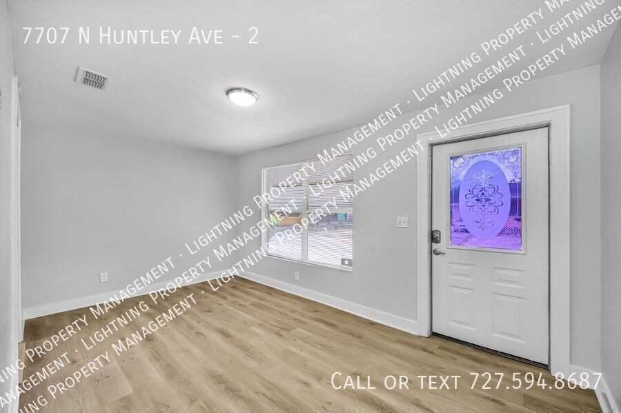 7707 N Huntley Ave #2 - Photo 3 of 21