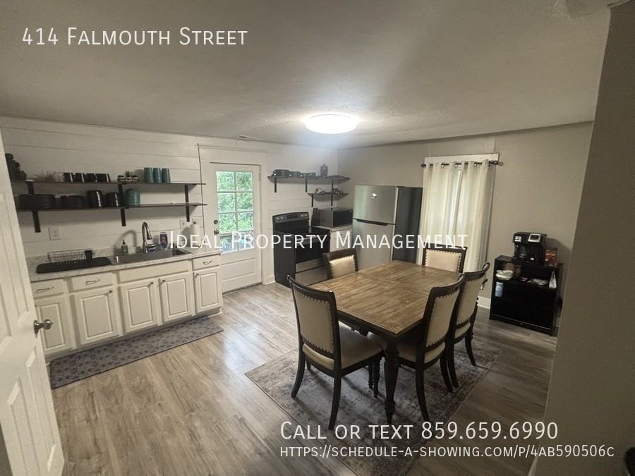 414 Falmouth St - Photo 5 of 14