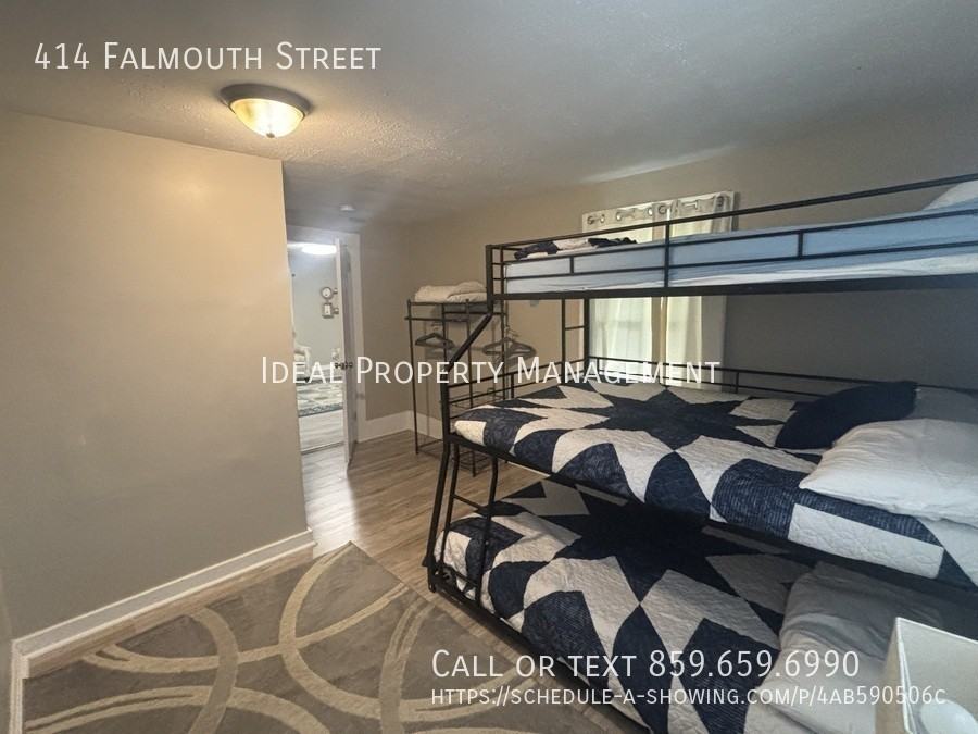 414 Falmouth St - Photo 6 of 14