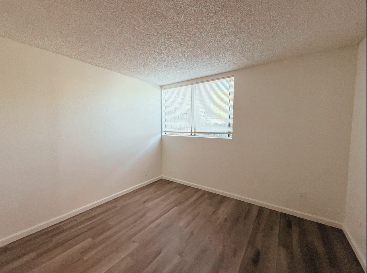 6401 Montecito Blvd #19 - Photo 5 of 34