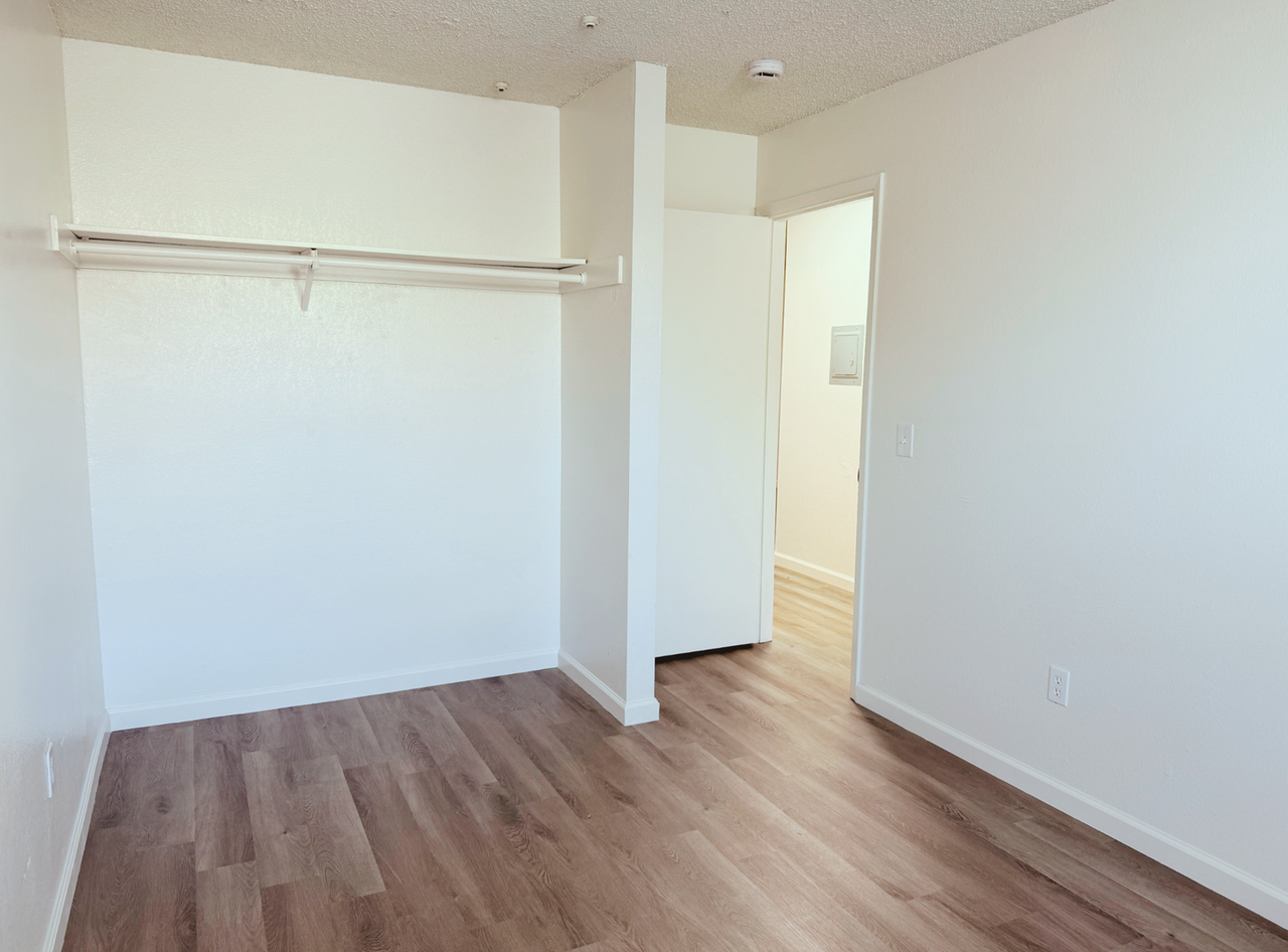 6401 Montecito Blvd #19 - Photo 6 of 34