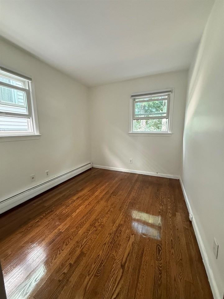 696 Avenue E #FL1 - Photo 3 of 17