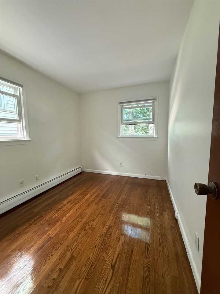 696 Avenue E #FL1 - Photo 4 of 17