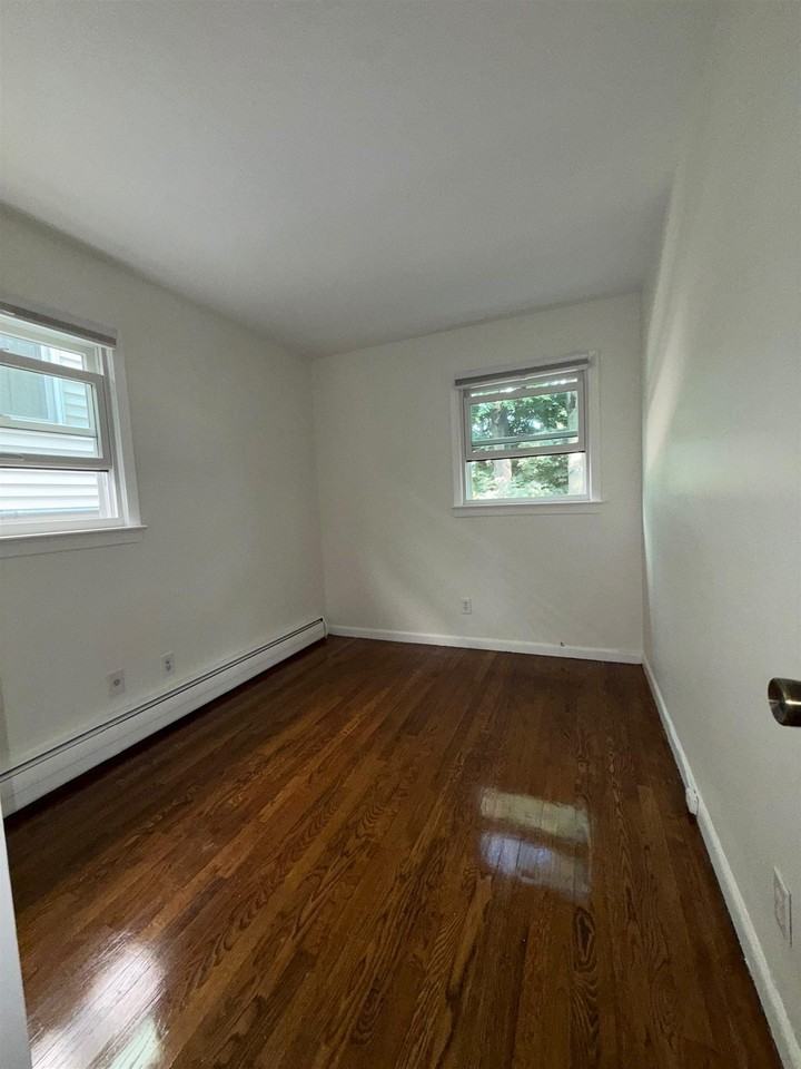 696 Avenue E #FL1 - Photo 5 of 17