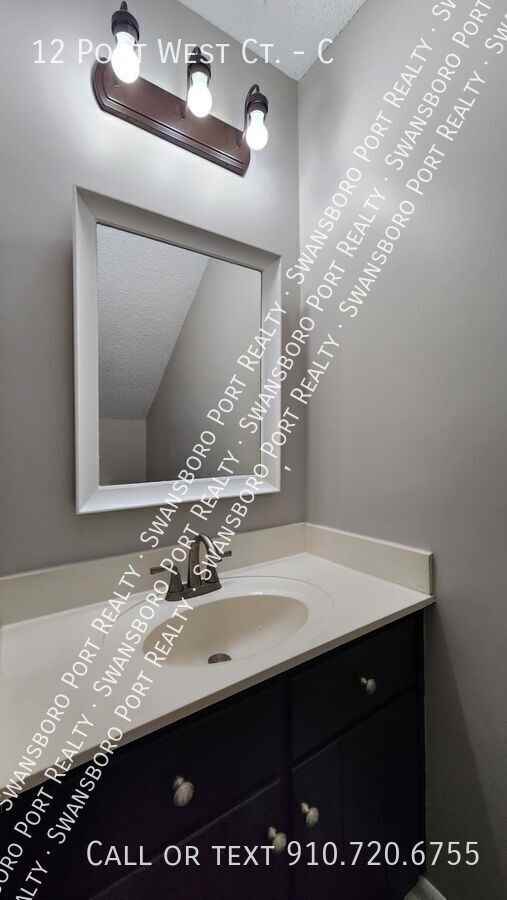 12 Portwest Townhouses #C - Photo 5 of 18