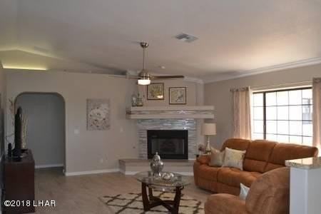 3393 Jamaica Blvd S - Photo 3 of 16
