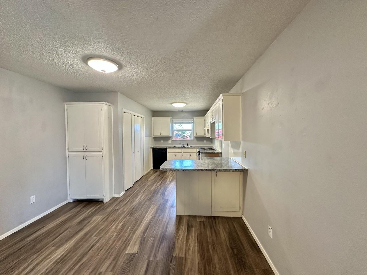 7410 Avenue W #B - Photo 5 of 14
