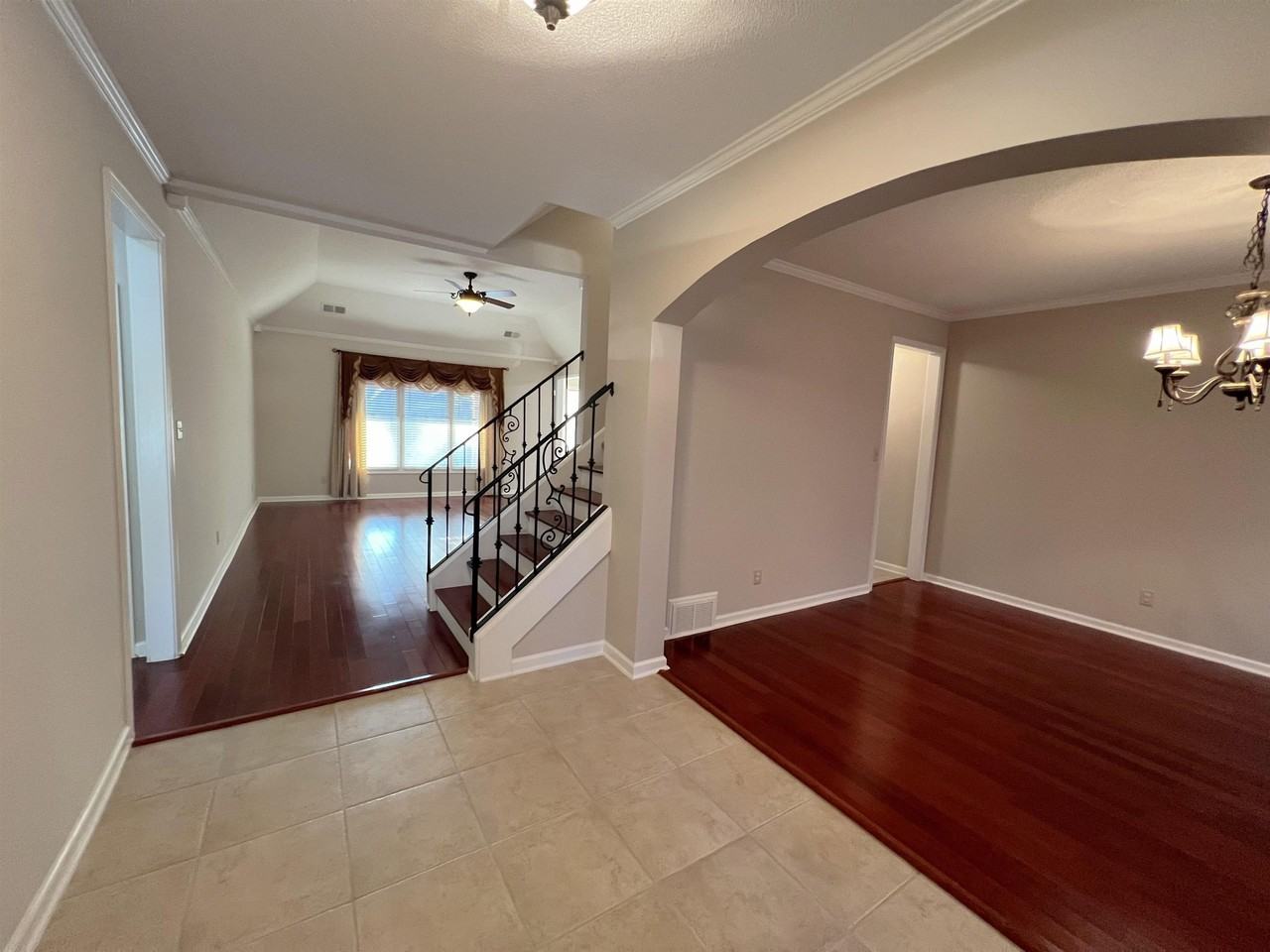 4883 Fox Springs Dr - Photo 2 of 27
