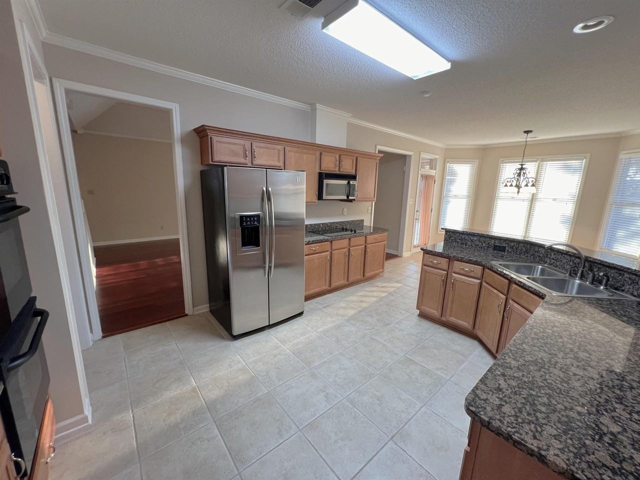 4883 Fox Springs Dr - Photo 7 of 27