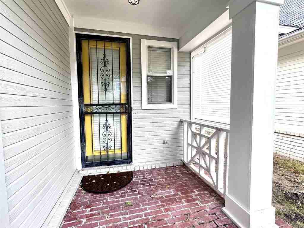 1175 Harbor River Dr - Photo 2 of 14