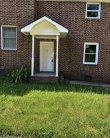 featured image of 1118 Clinton Rd #1