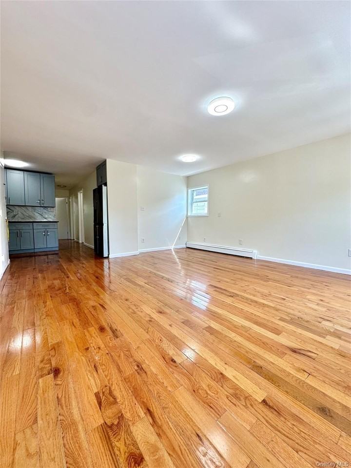 2069 Lacombe Ave #2 - Photo 5 of 20