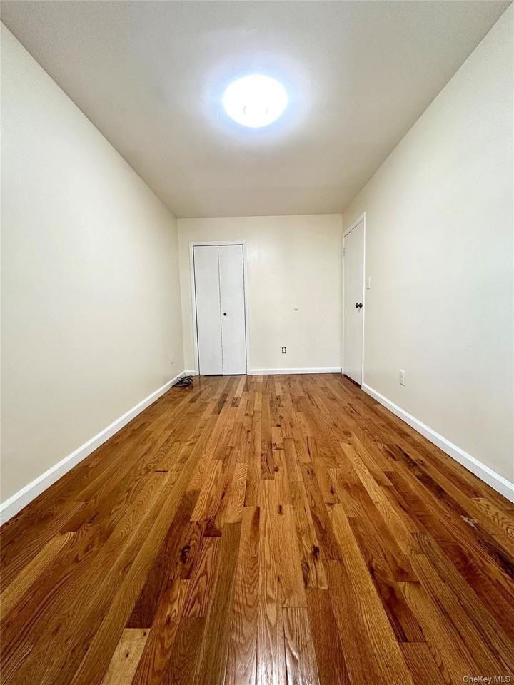 2069 Lacombe Ave #2 - Photo 7 of 20