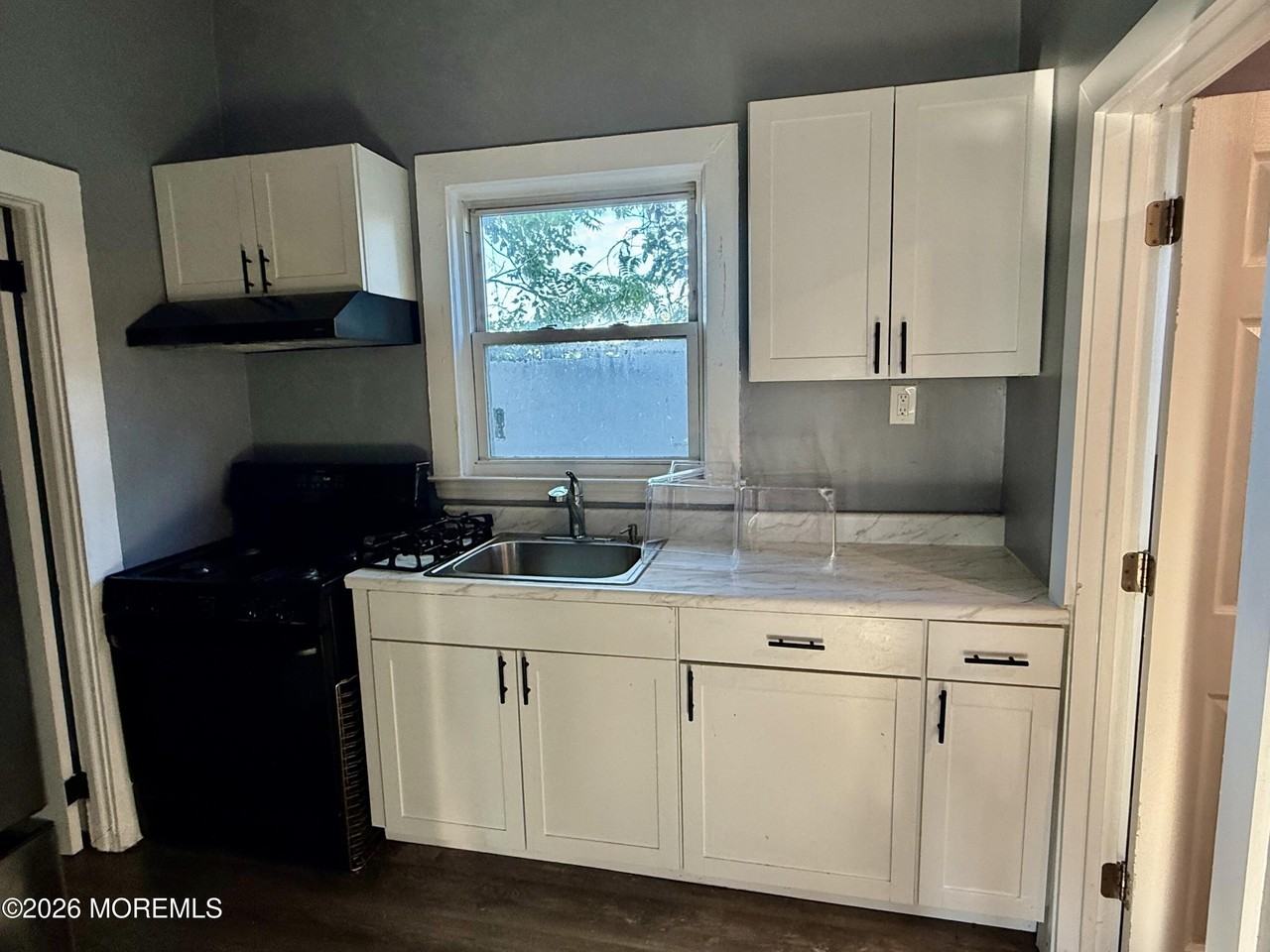 39 2nd Ave #16 - Photo 4 of 7