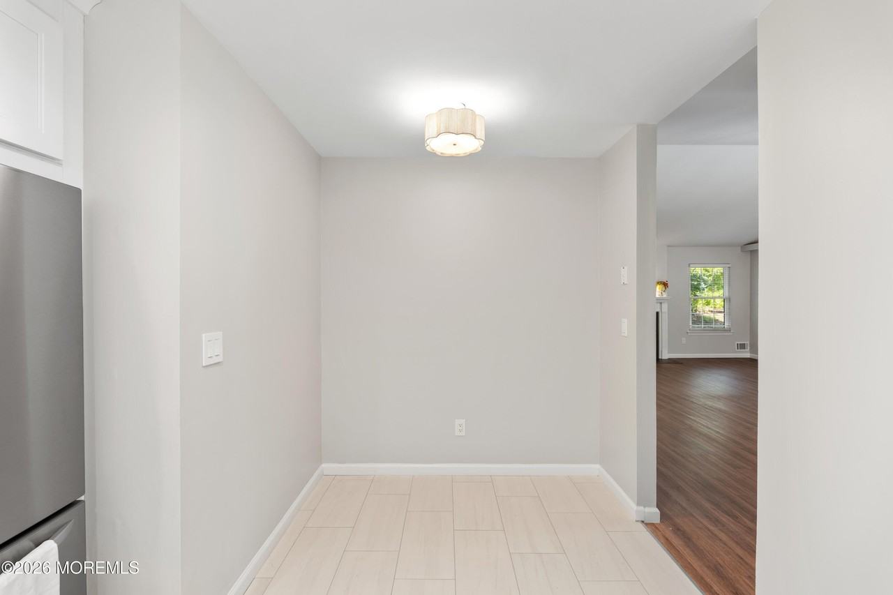 36 Steeplechase Ct - Photo 5 of 24