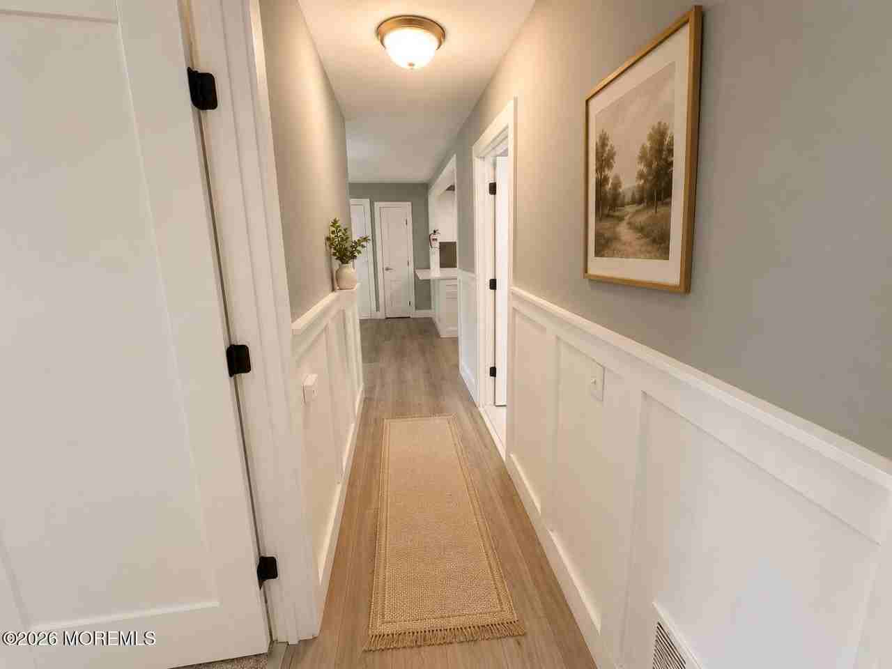 156 Sussex Pl #1523 - Photo 5 of 9