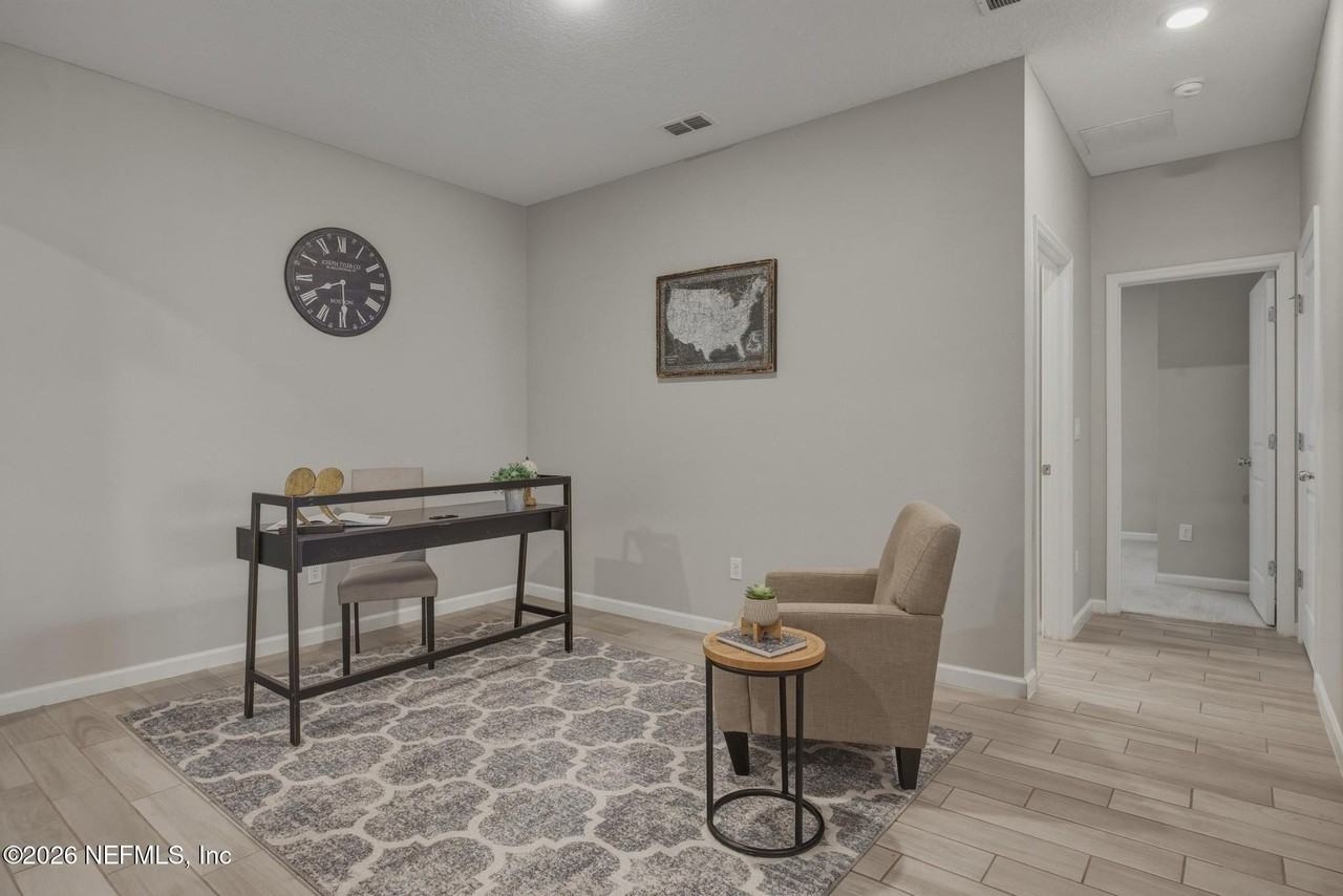 3841 Heatherbrook Pl - Photo 4 of 8