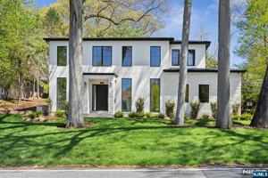 featured image of 242 Hardenburgh Ave