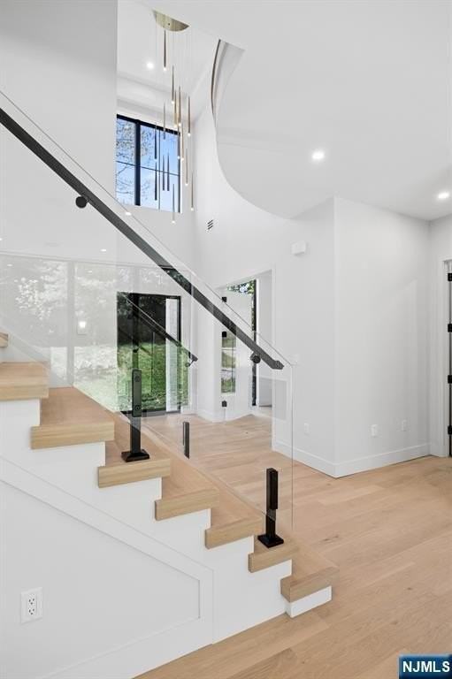 242 Hardenburgh Ave - Photo 4 of 49