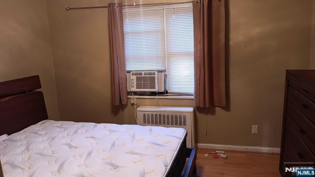 112A Hastings Ave - Photo 5 of 6