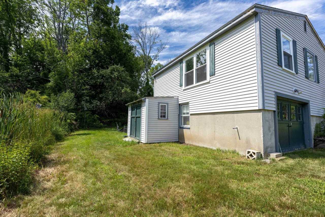 442 Haley Rd - Photo 4 of 14