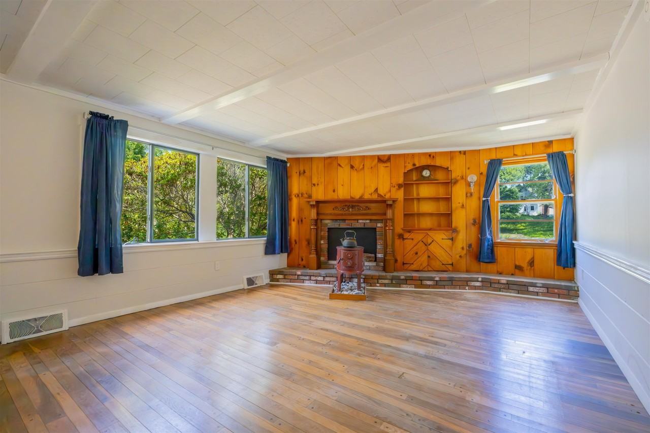 442 Haley Rd - Photo 5 of 14
