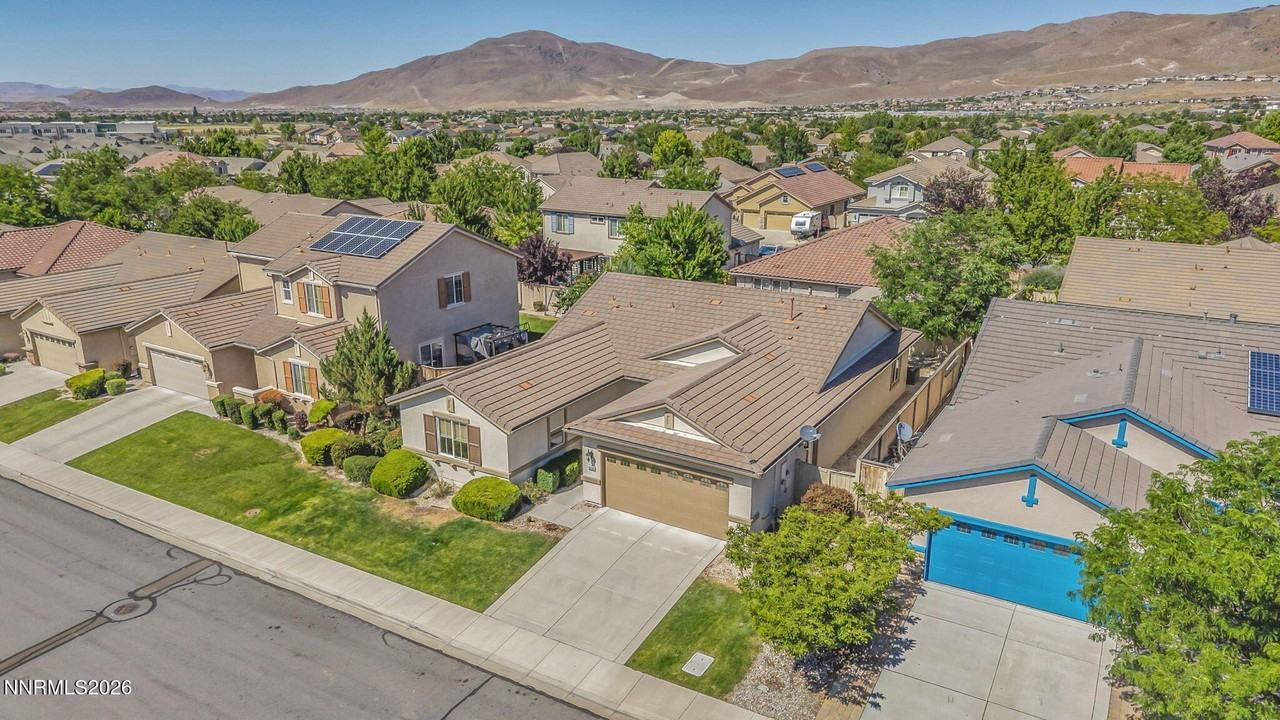 10740 Cedar Rock Dr - Photo 4 of 50
