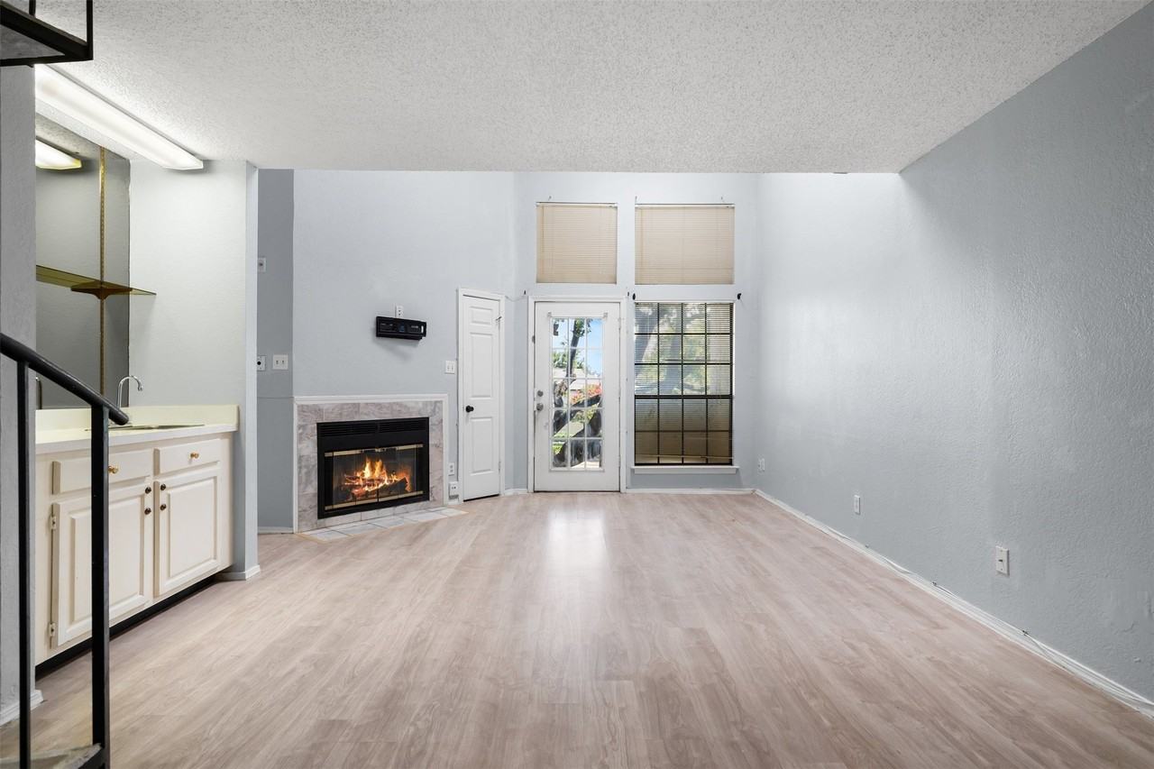 5590 Spring Valley Rd #H203 - Photo 4 of 27