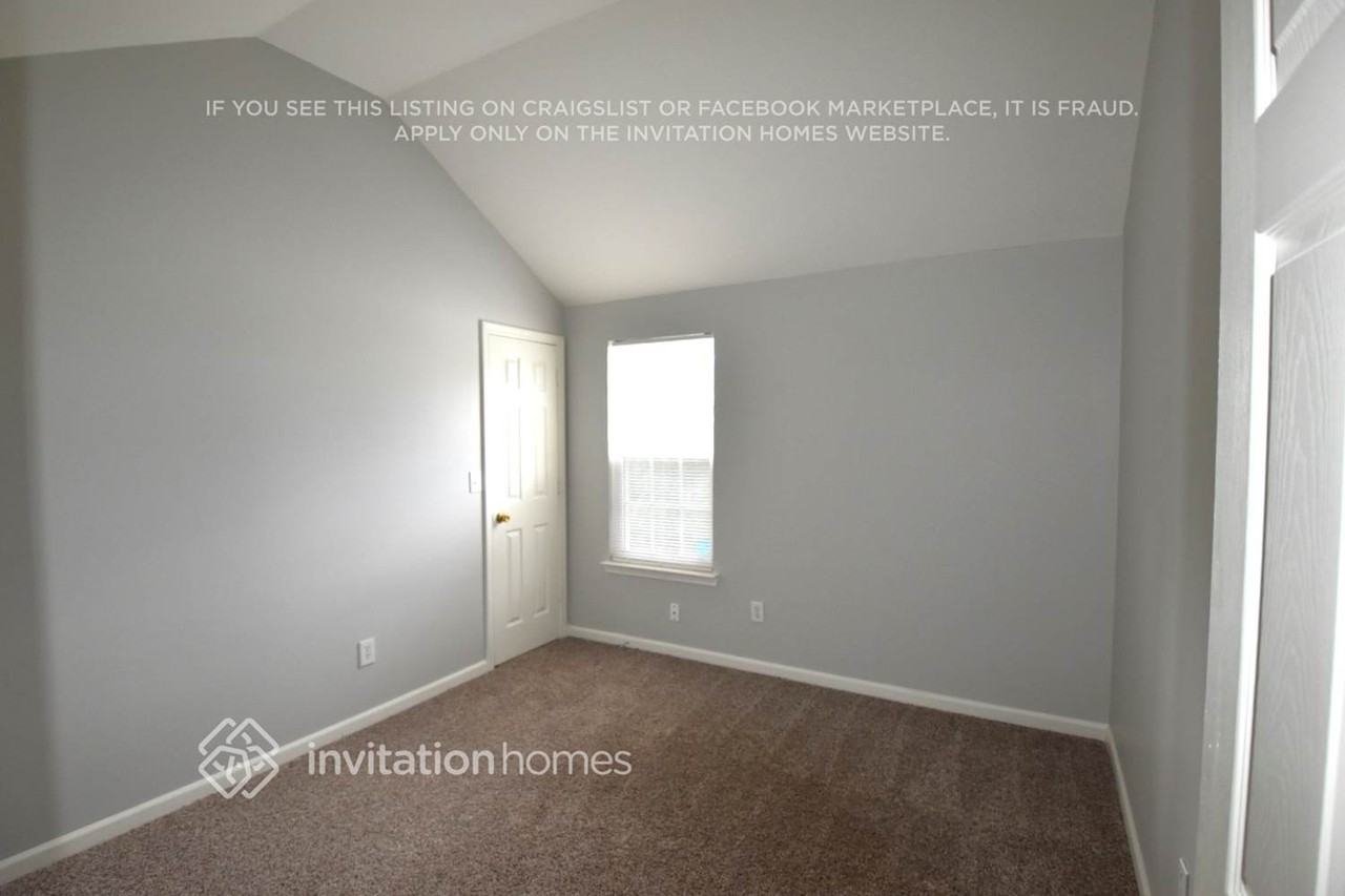 11829 Aubreywood Dr - Photo 7 of 11