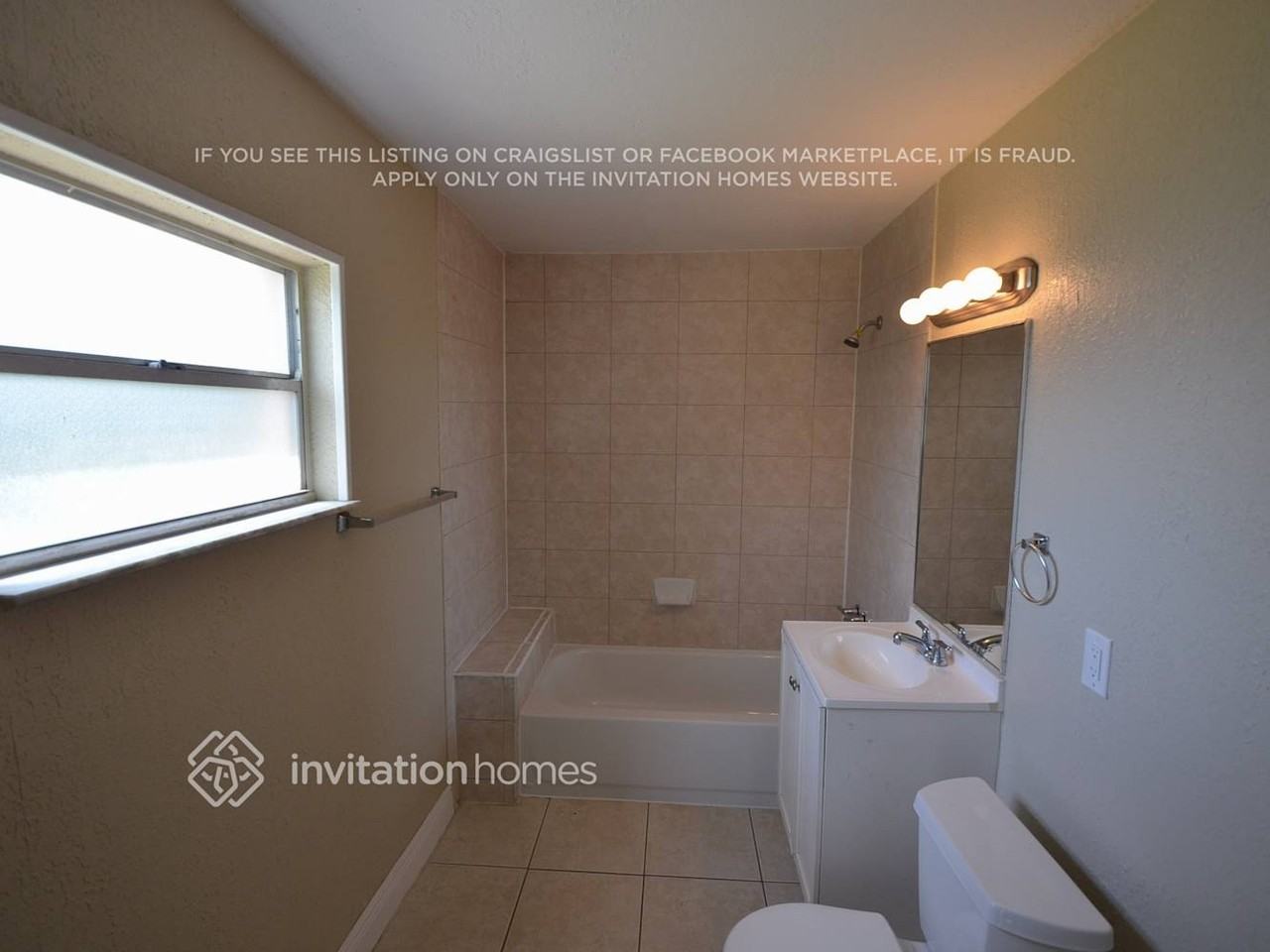 1401 Nw 58th Ave - Photo 7 of 10