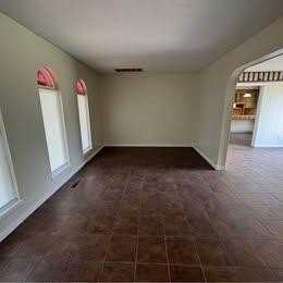 5705 W Wilshire Blvd - Photo 7 of 17
