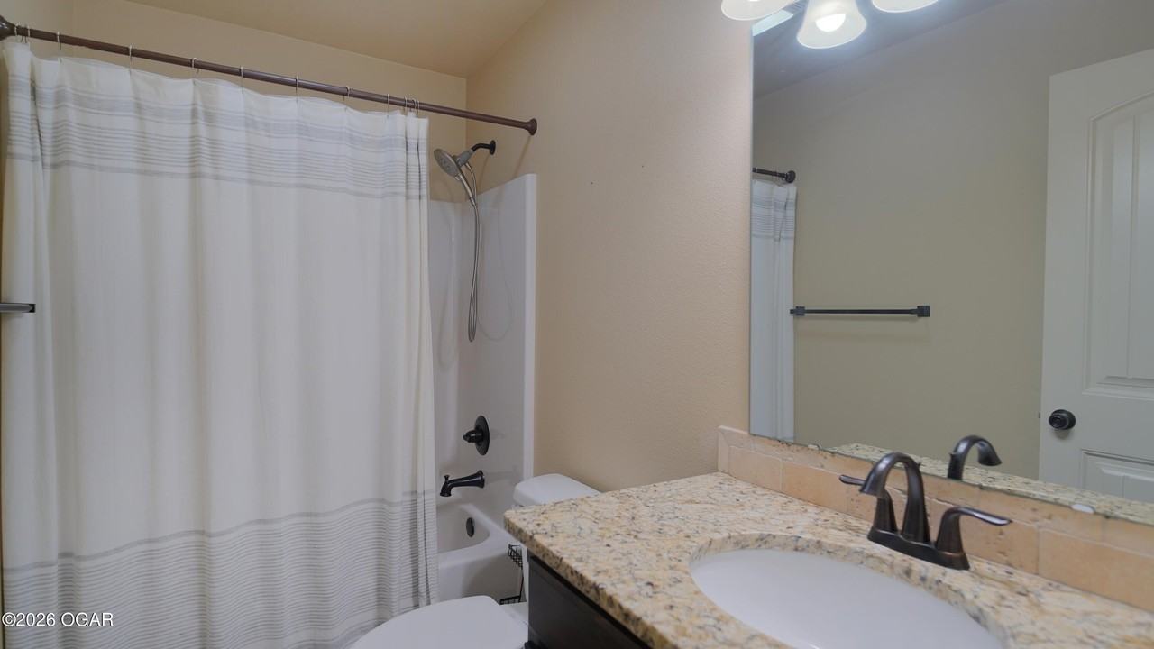 1021 Chesterfield Dr - Photo 4 of 18