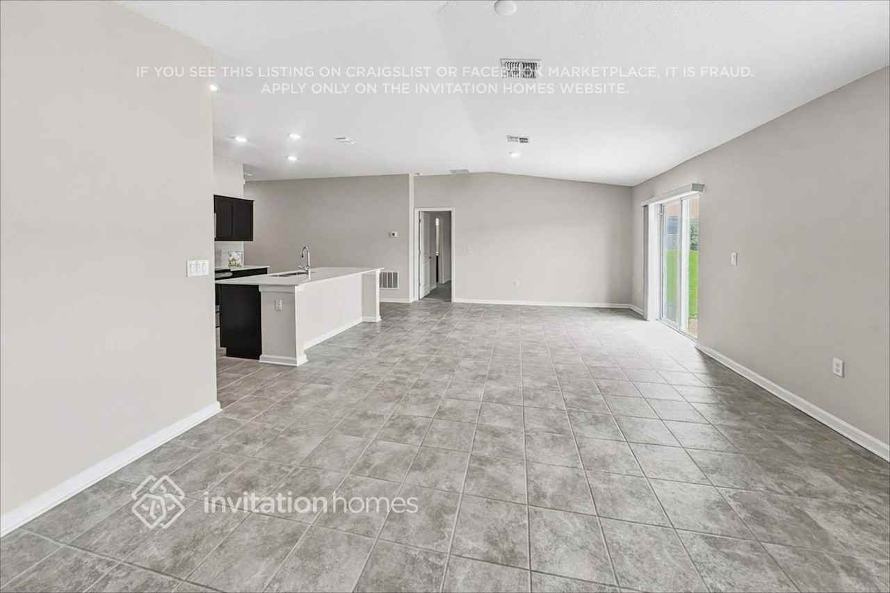 4141 Bull St - Photo 4 of 19