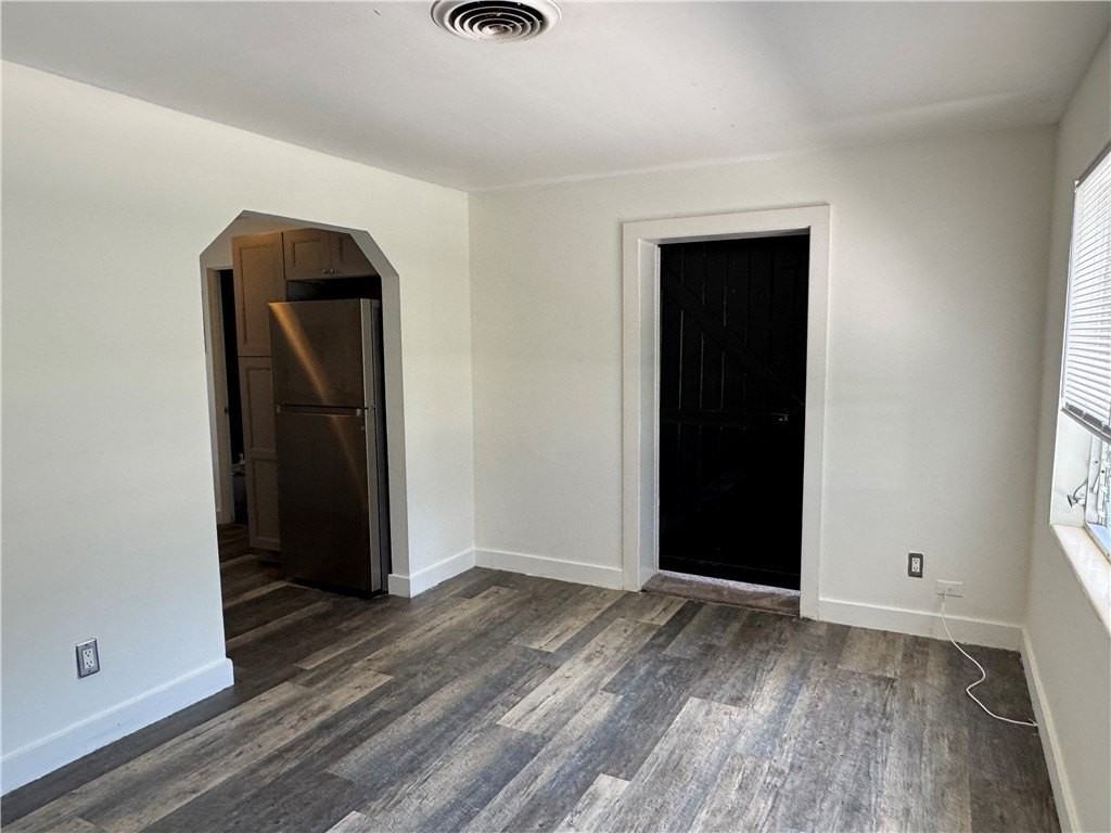 645 40th Ave - Photo 4 of 21