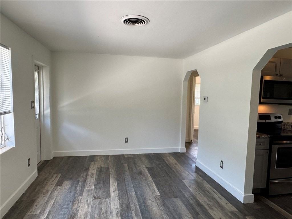 645 40th Ave - Photo 5 of 21