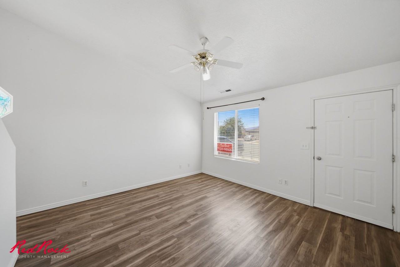 1058 N 1340 West Cir #2 - Photo 2 of 28