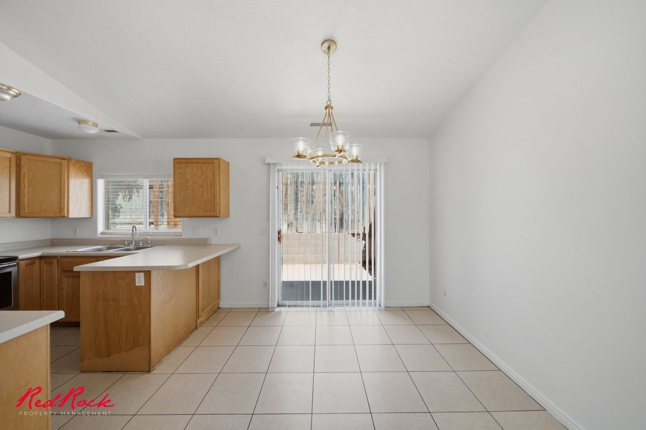 1058 N 1340 West Cir #2 - Photo 6 of 28
