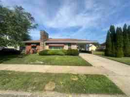 featured image of 4276 5th St