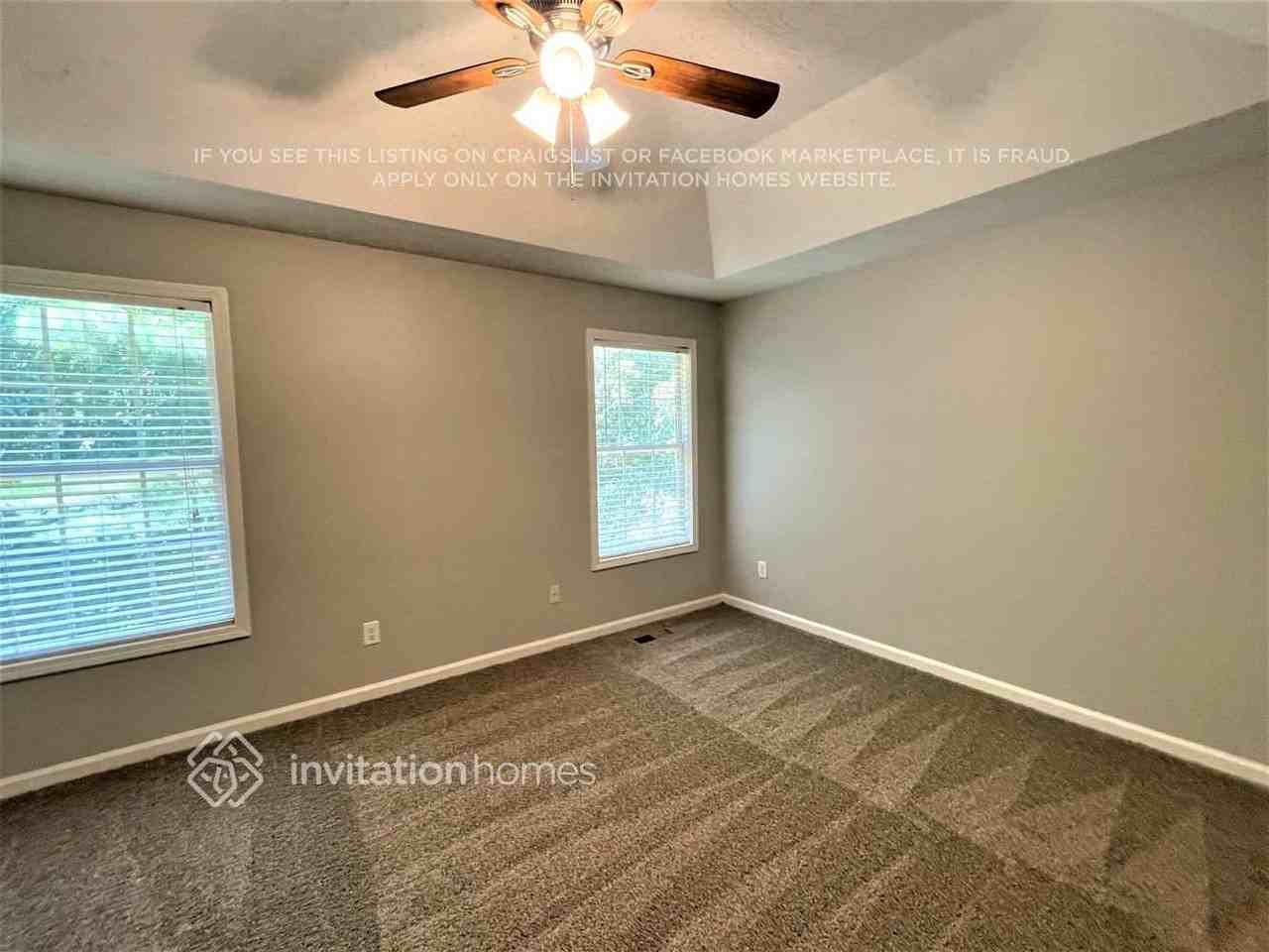 41 Fairview Oak Pl - Photo 4 of 10