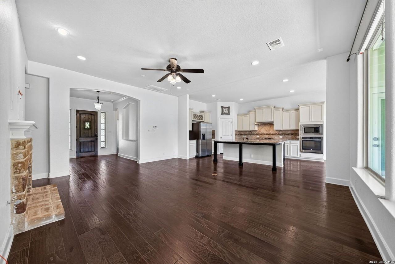 219 Woods Of Boerne Blvd - Photo 7 of 31