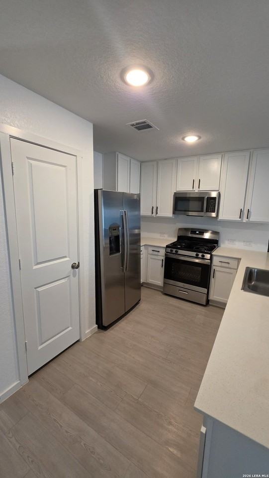 430 Sarah Way - Photo 2 of 13