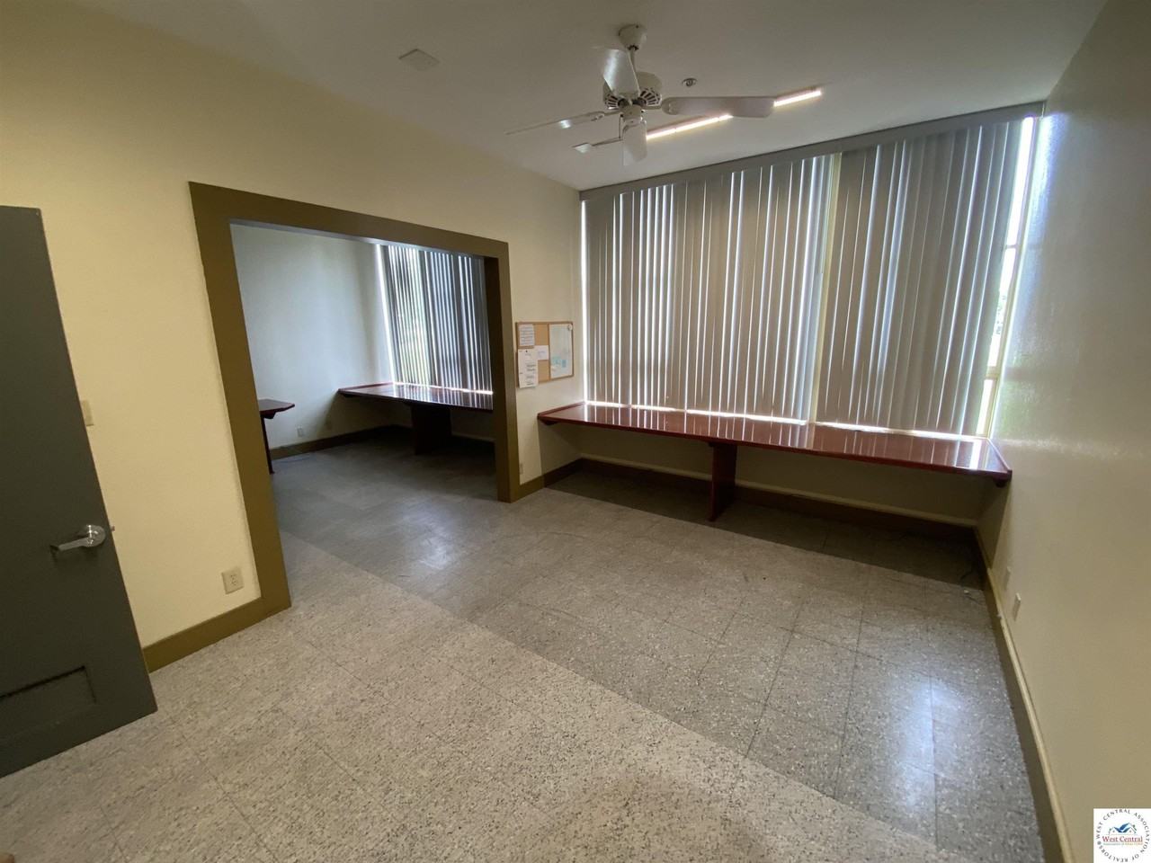 201 N Missouri Ave - Photo 5 of 21