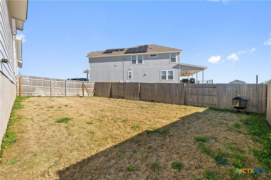 408 Black Opal Dr - Photo 7 of 19