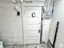 745 N University Ave #C - Photo 2 of 10
