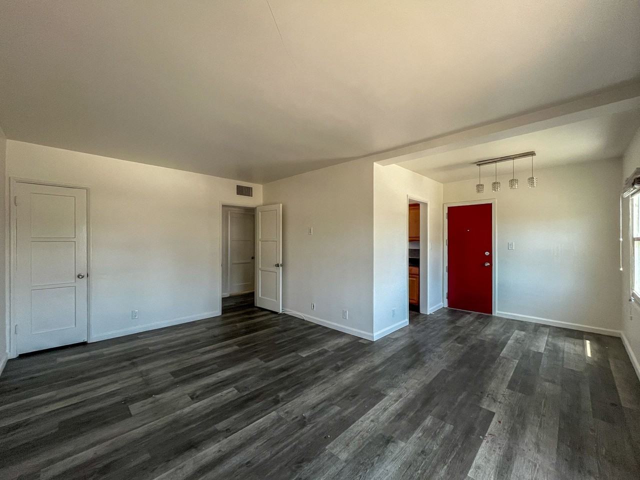 3401 W 84th Pl - Photo 2 of 8
