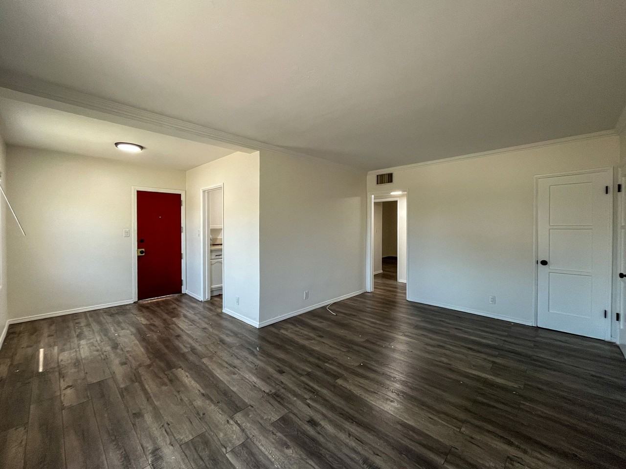3401 W 84th Pl - Photo 7 of 8